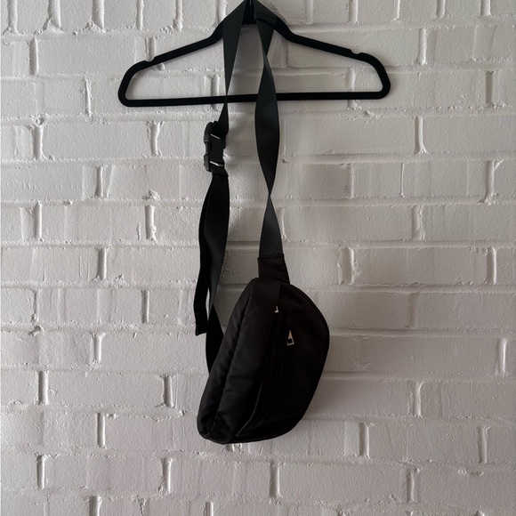 Black Crossbody Bag - Picture 1 of 4